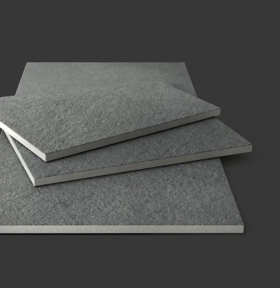 Placas de pavimento Stone20-PMI® de color gris apiladas